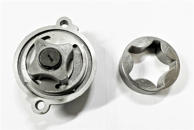 Oil pump housing Ape Diesel 422cc