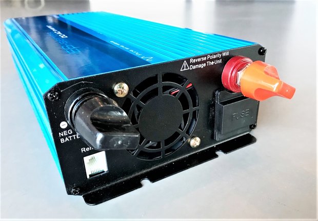 Omvormer / Inverter 230-12 volt 1000 watt